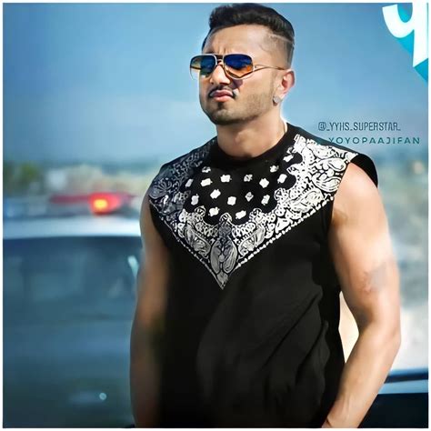 honey singh pink gold shirt